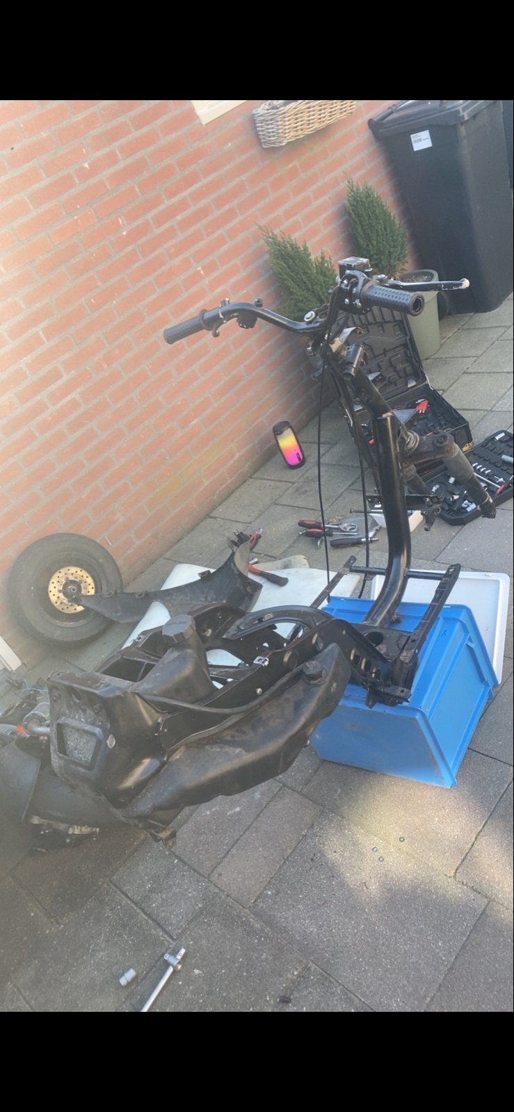 Scooter frame met wok zonder kenteken, Fietsen en Brommers, Brommeronderdelen | Scooters, Ophalen, Gebruikt, Frame, Overige merken