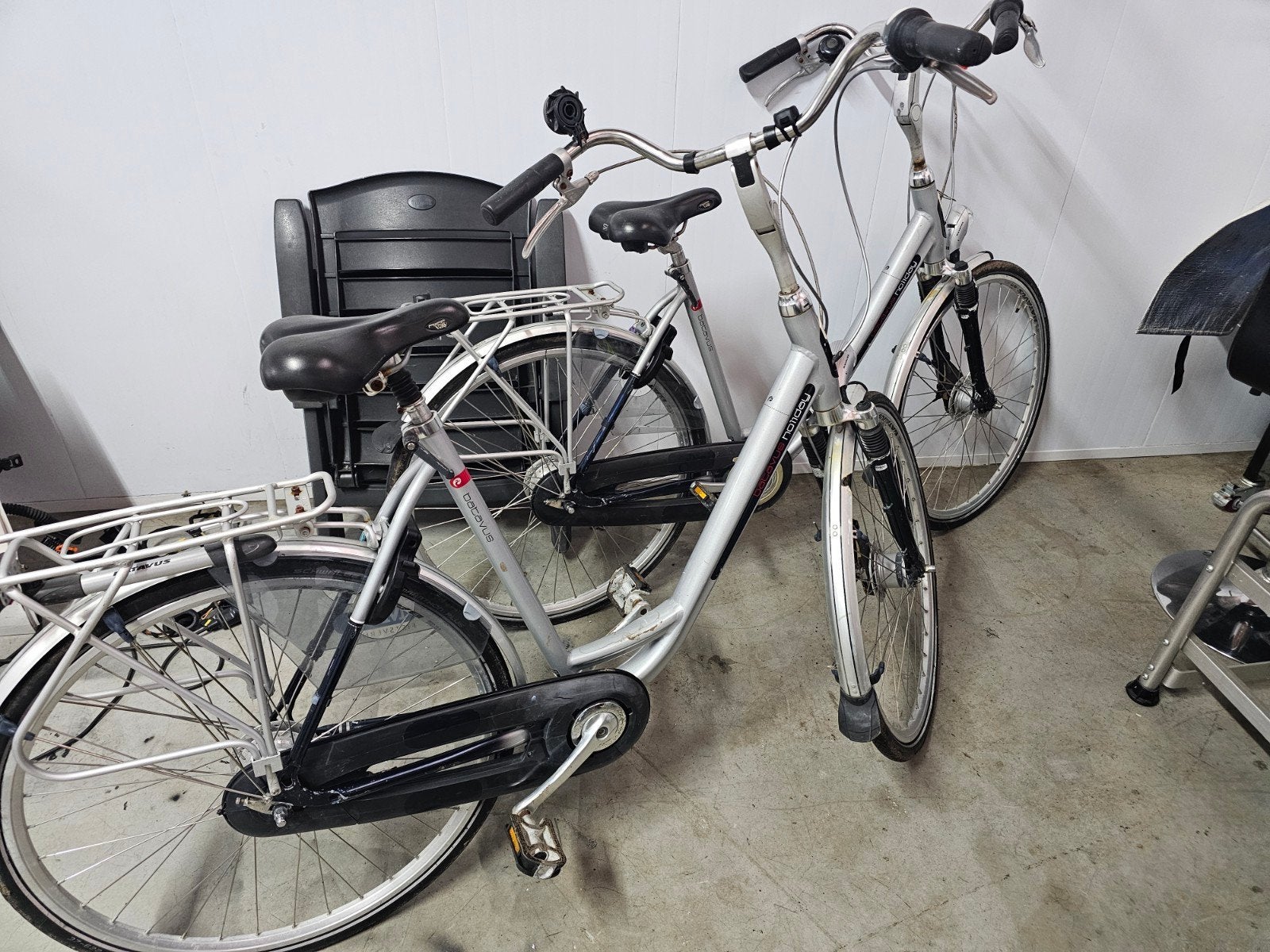 2x Batavus Holiday Damesfiets - Zilver, Ophalen, Velgrem, Versnellingen, Batavus