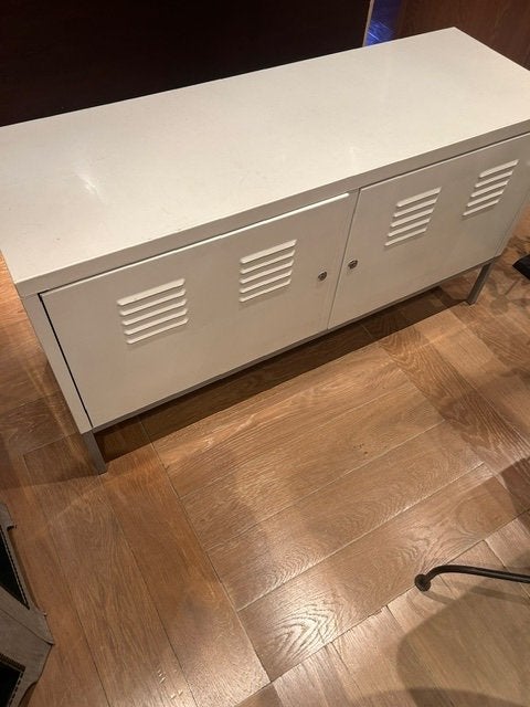 tv meubel, Ophalen, 150 tot 200 cm, Zo goed als nieuw, Minder dan 100 cm