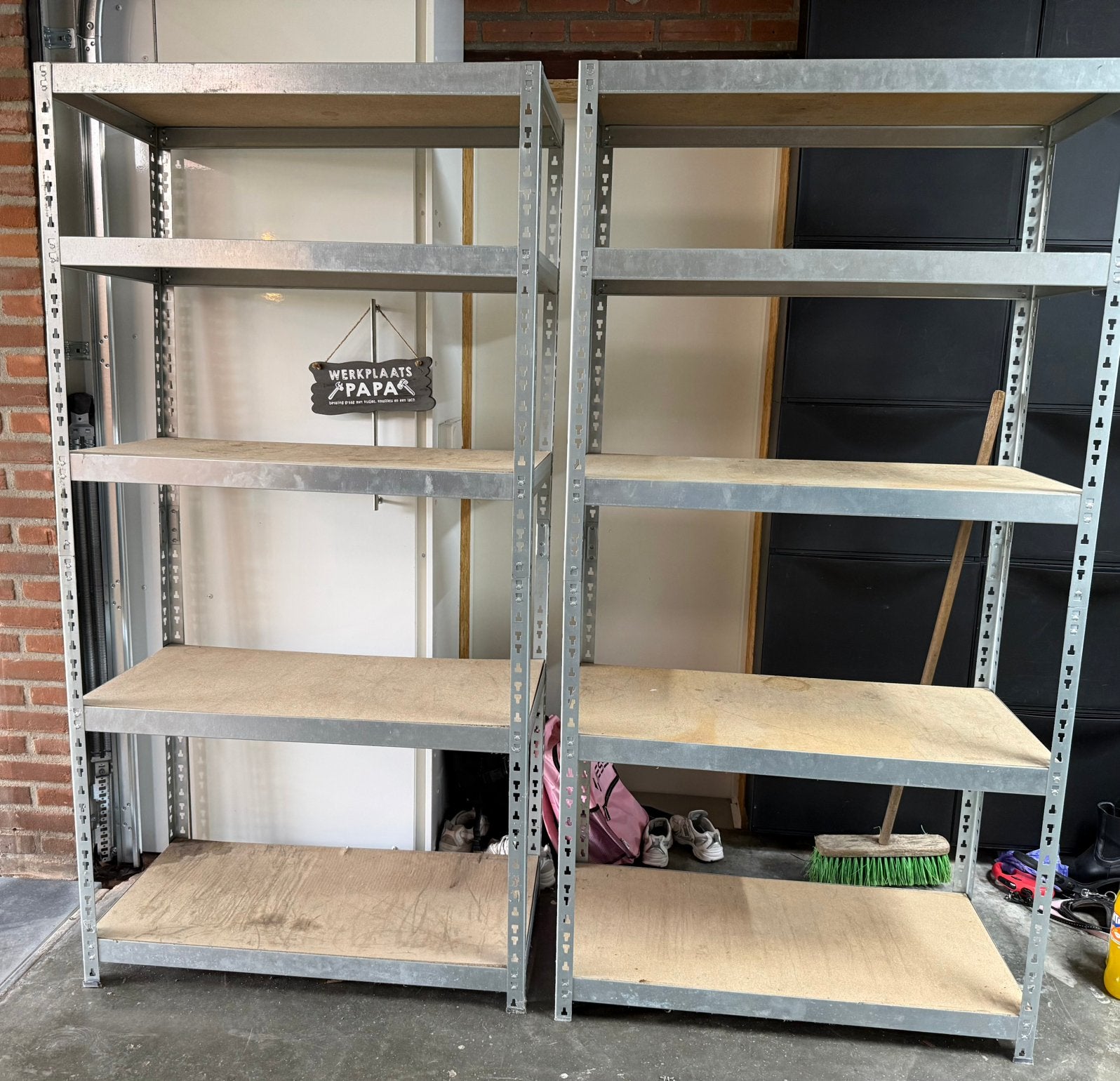 4 garage stellingen/rekken, Ophalen, Gebruikt
