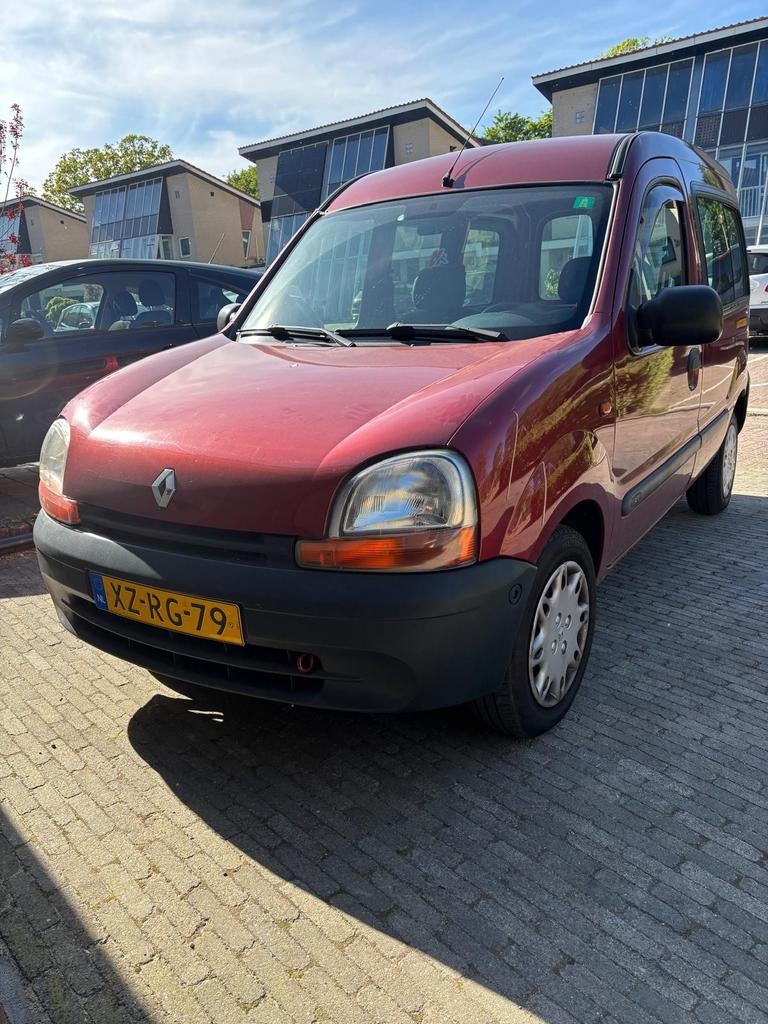 Renault Kangoo 1.4 Rood rolstoelauto rolstoel bestelauto, Stof, 40 €/maand, 4 cilinders, Origineel Nederlands
