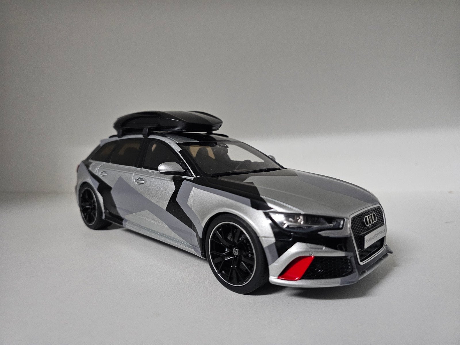 GT Spirit Audi RS6 Performance Camouflage Xffmw 1/18, Ophalen of Verzenden, Zo goed als nieuw, Auto, Overige merken