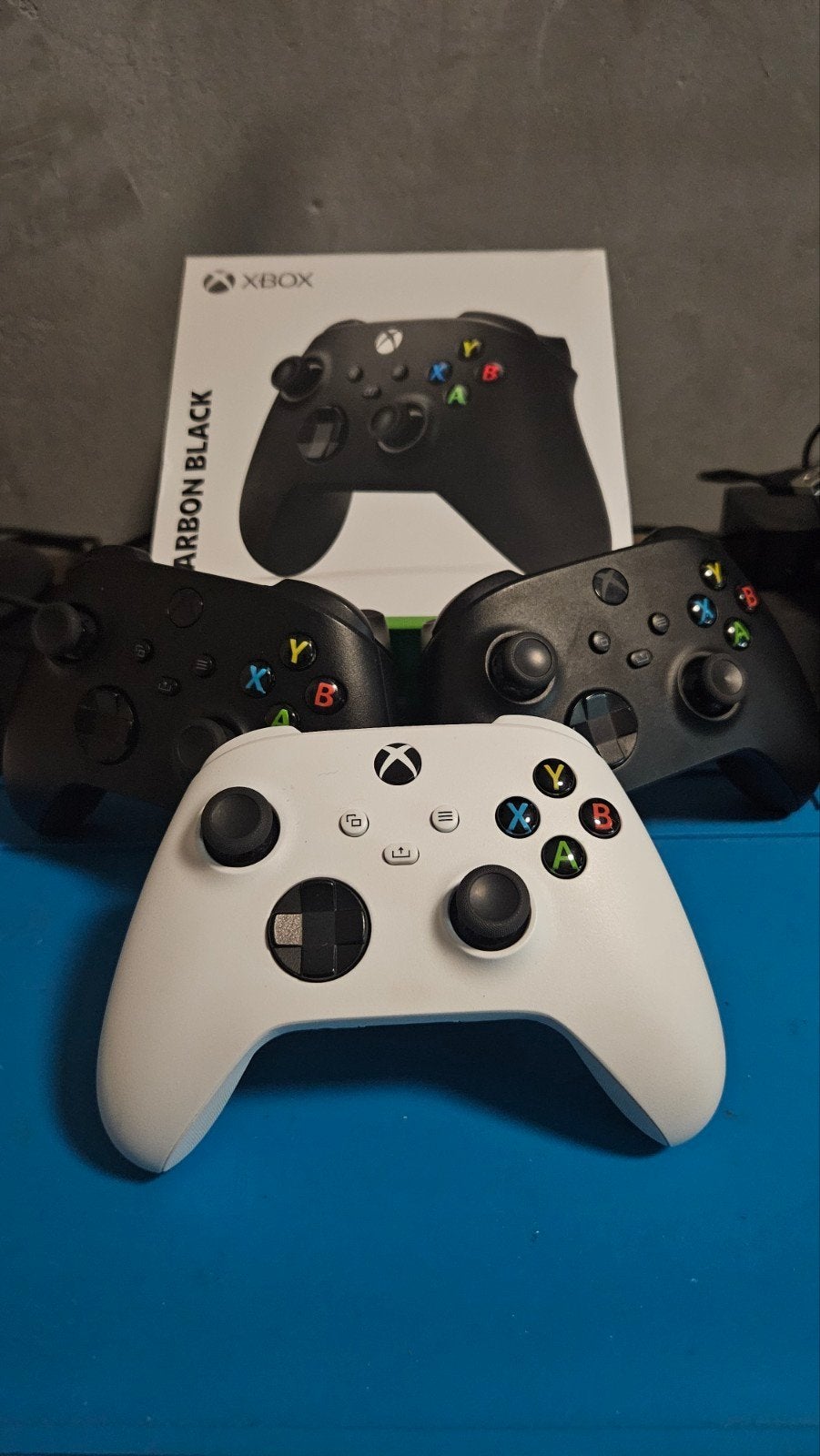 Diverse xbox series controllers, Xbox Series S, Refurbished, Ophalen of Verzenden, Controller