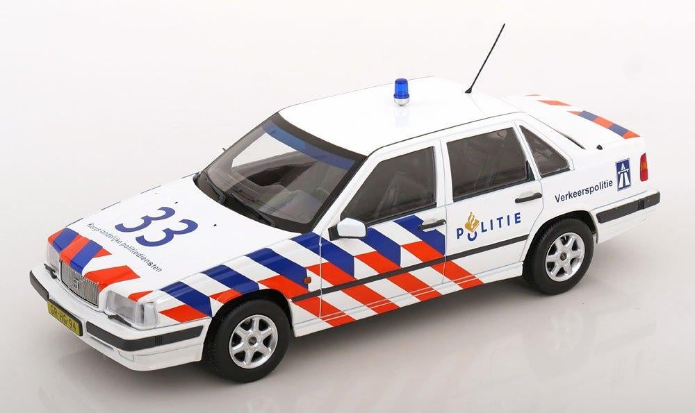 JSN Triple9 1:18 Volvo 850 1993 - Politie Nederland, Hobby en Vrije tijd, Modelauto's | 1:18, -, Nieuw, Ophalen of Verzenden, Overige merken