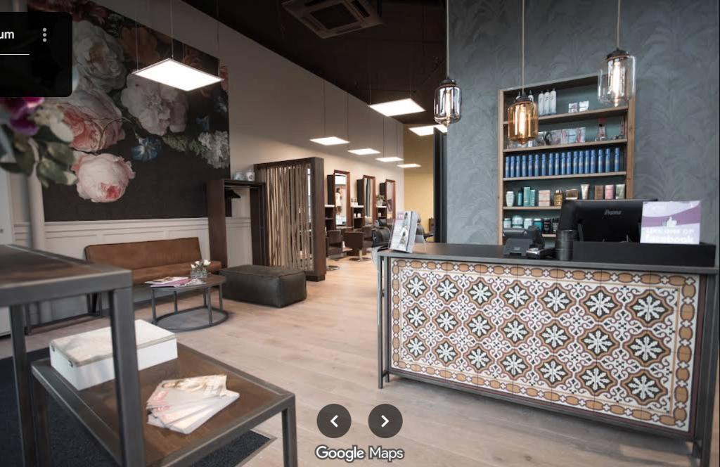 Kapperszaak Bussum TOPLOCATIE naast AH