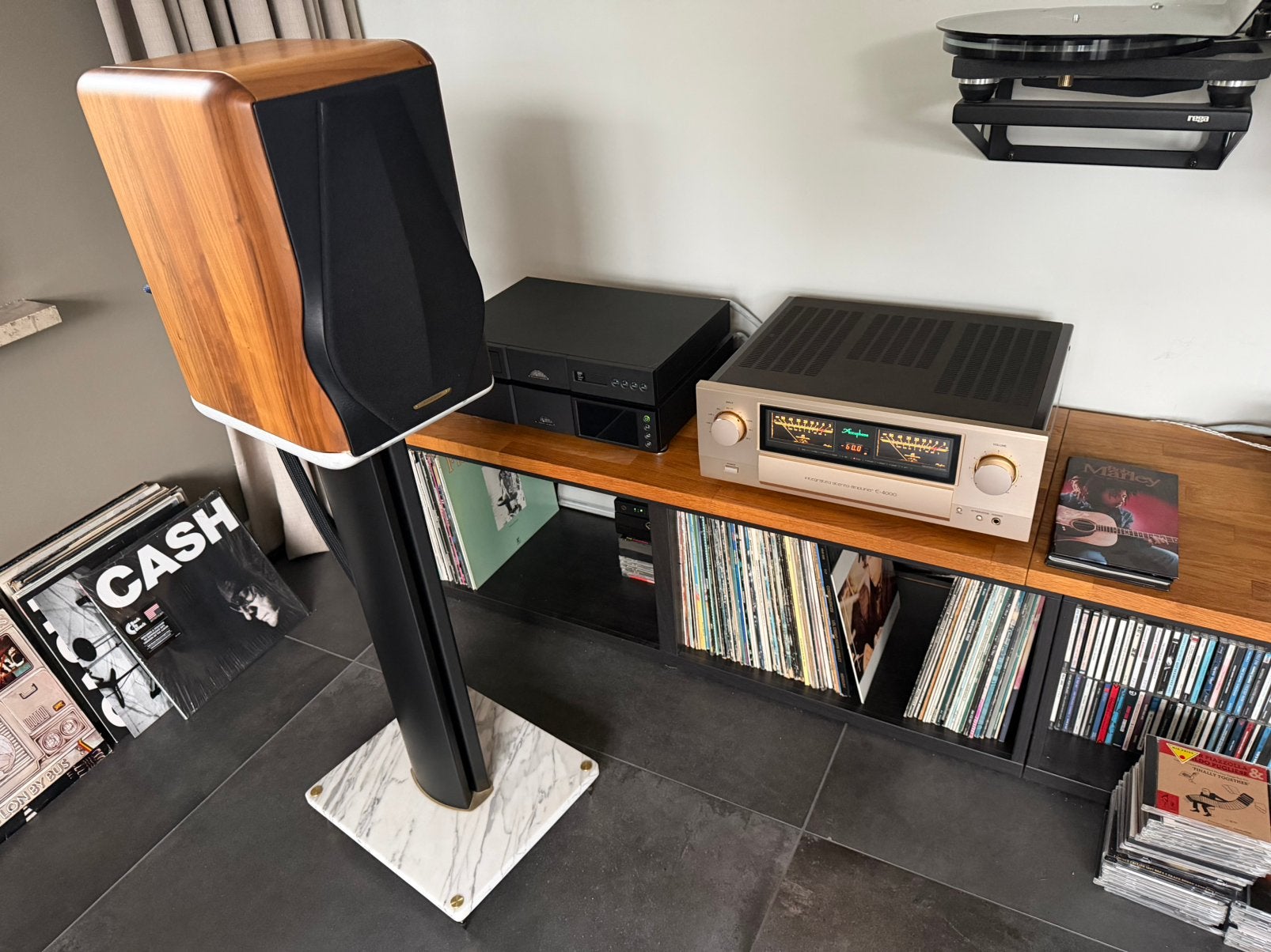 Sonus Faber Electa Amator III, Inclusief standaarden, Zo goed als nieuw, 60 tot 120 watt, Boekenplank luidspreker
