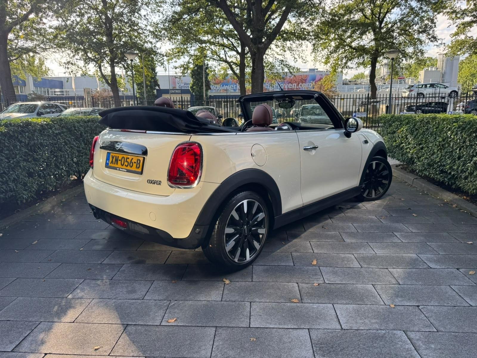 MINI Cabrio 1.5 Cooper Chili | AUTOMAAT | HARMAN KARDON | LE, Auto's, 12 maanden, 136 pk, Gebruikt, Euro 6