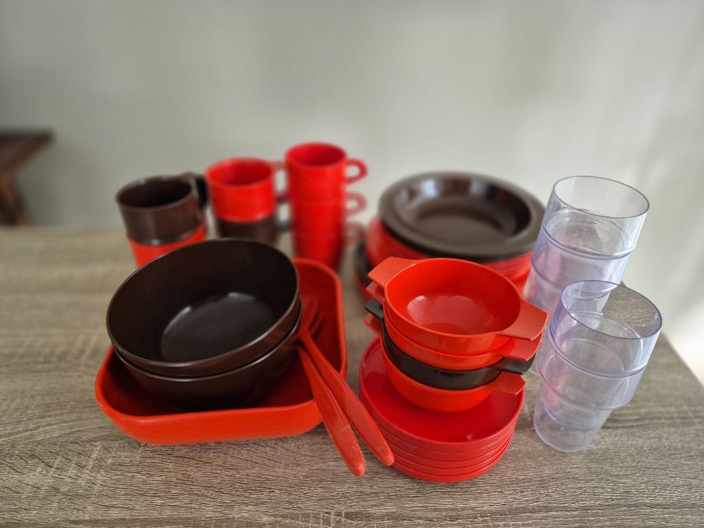 Retro Mepal servies, 4-5 pers., Caravans en Kamperen, Kampeeraccessoires, Ophalen, Gebruikt
