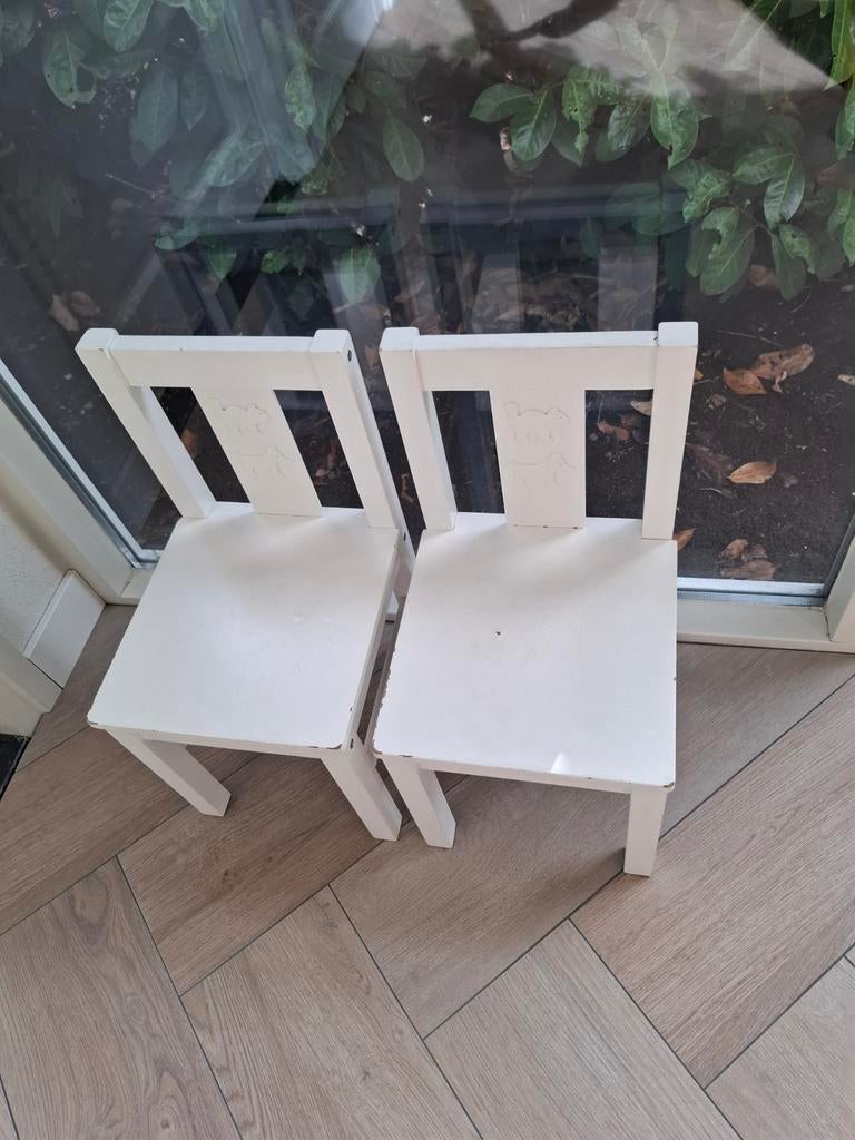 2 kinderstoeltjes, Kinderen en Baby's, Kinderkamer | Tafels en Stoelen, Ophalen, Gebruikt, Stoel(en)