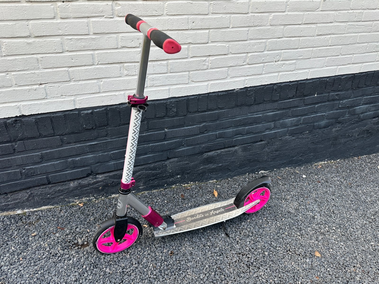 Step - Bandits en Angels, Fietsen en Brommers, Ophalen, Zo goed als nieuw, Gewone step
