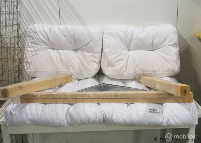 Online Veiling: Palletbank kussens