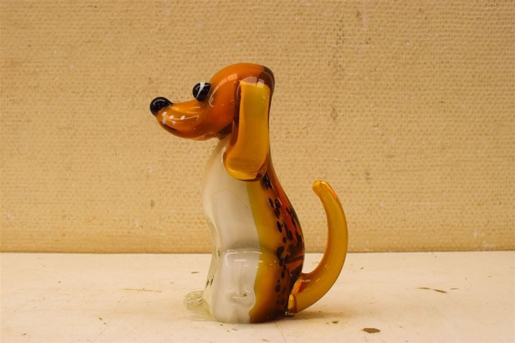 Glazen beeld van een Beagle 51211, Verzamelen, Beelden en Beeldjes, Ophalen of Verzenden, Gebruikt, Dier
