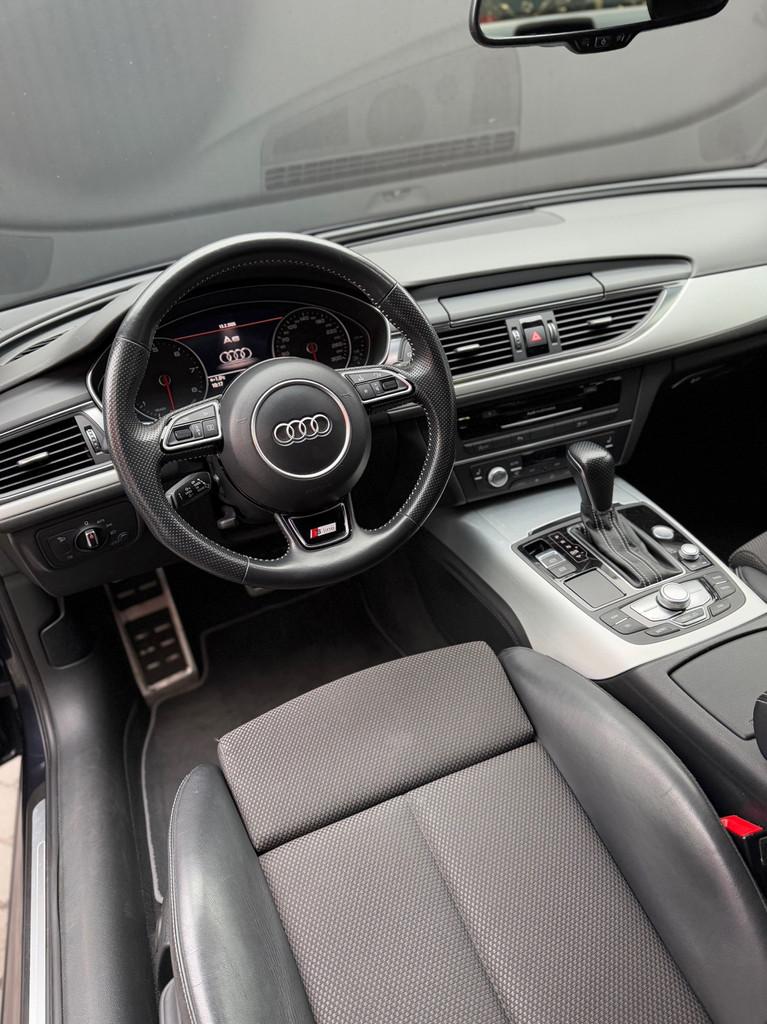 Audi A6 Limousine 1.8 TFSI ultra Advance Automaat Geblindeer, Gebruikt, Blauw, Leder en Stof, Bedrijf