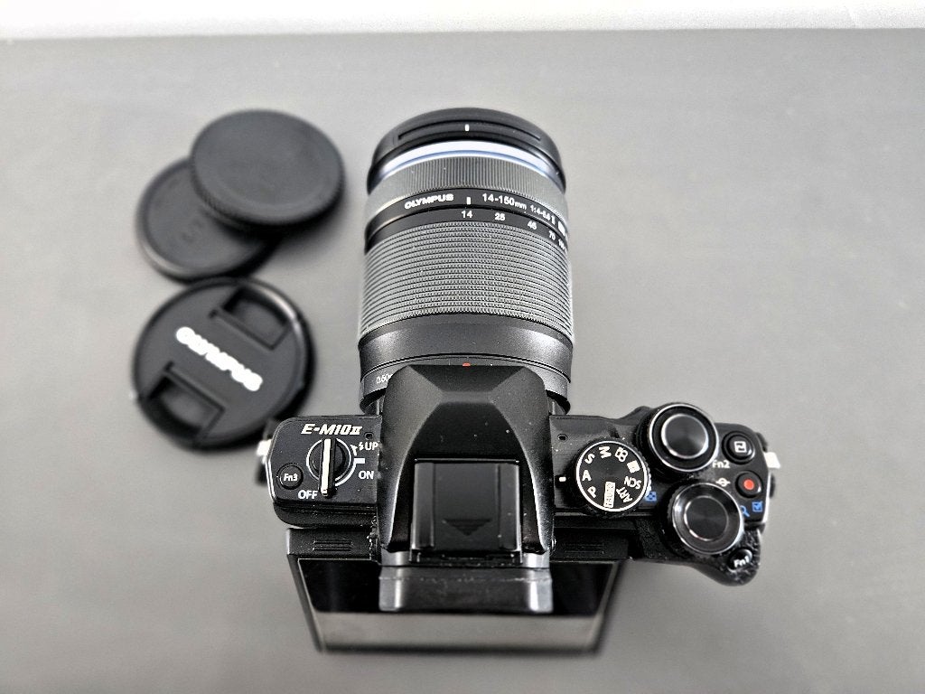 Topset! Olympus OM-D E-M10 Mk II + M.Zuiko 14-150mm Zoomlens, Audio, Tv en Foto, Fotocamera's Digitaal, Verzenden, 16 megapixels