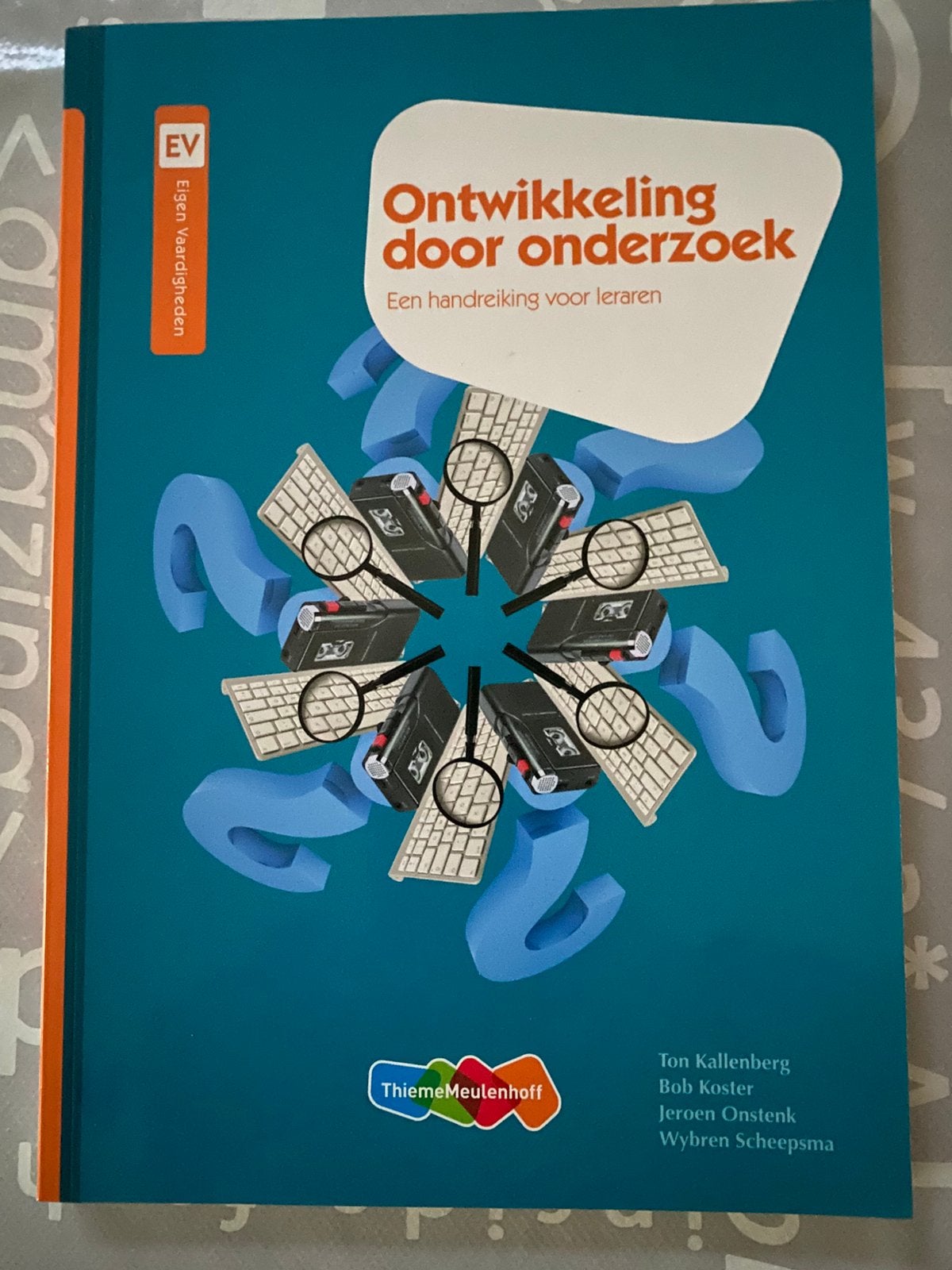 Ontwikkeling door onderzoek > Een handreiking voor leraren, Ophalen of Verzenden, Alpha, Nieuw, HBO