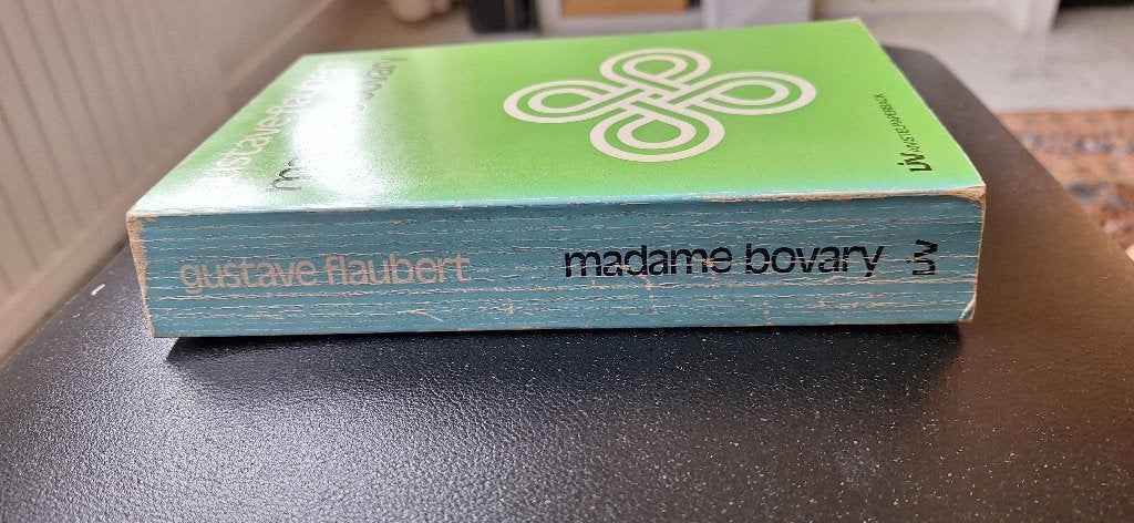 Madame Bovary - Gustave Flaubert, Ophalen of Verzenden, Gelezen
