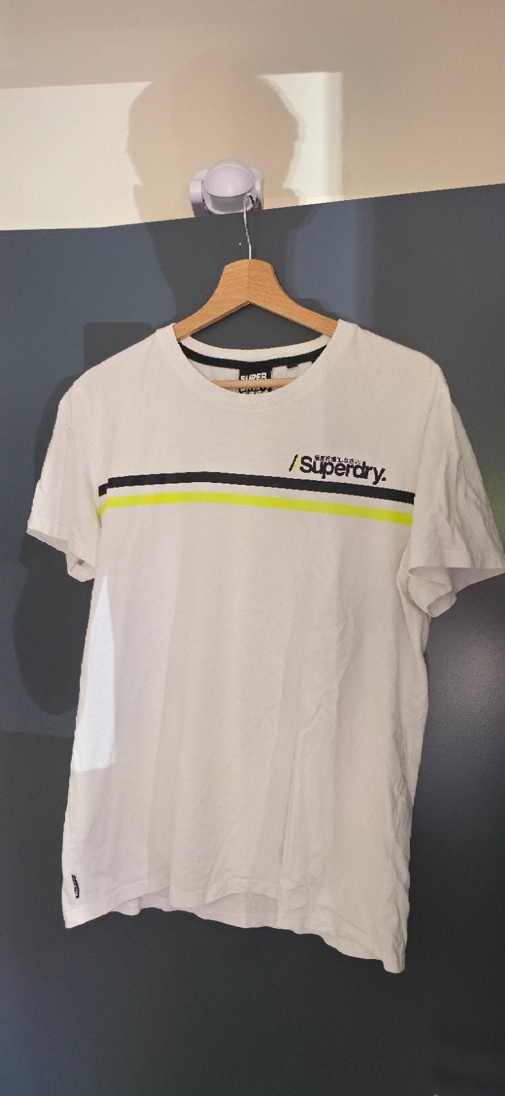 Superdry T-shirt wit met strepen - Maat L, Kleding | Heren, Maat 52/54 (L), Wit, Ophalen of Verzenden, Zo goed als nieuw
