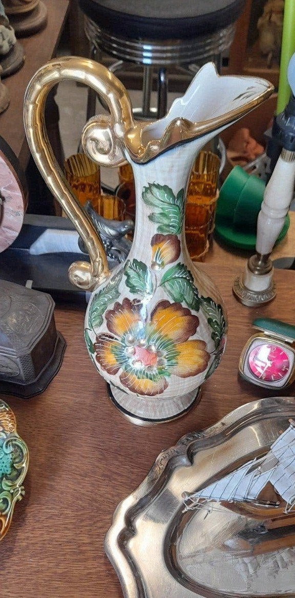 Vaas Bequet, Ophalen