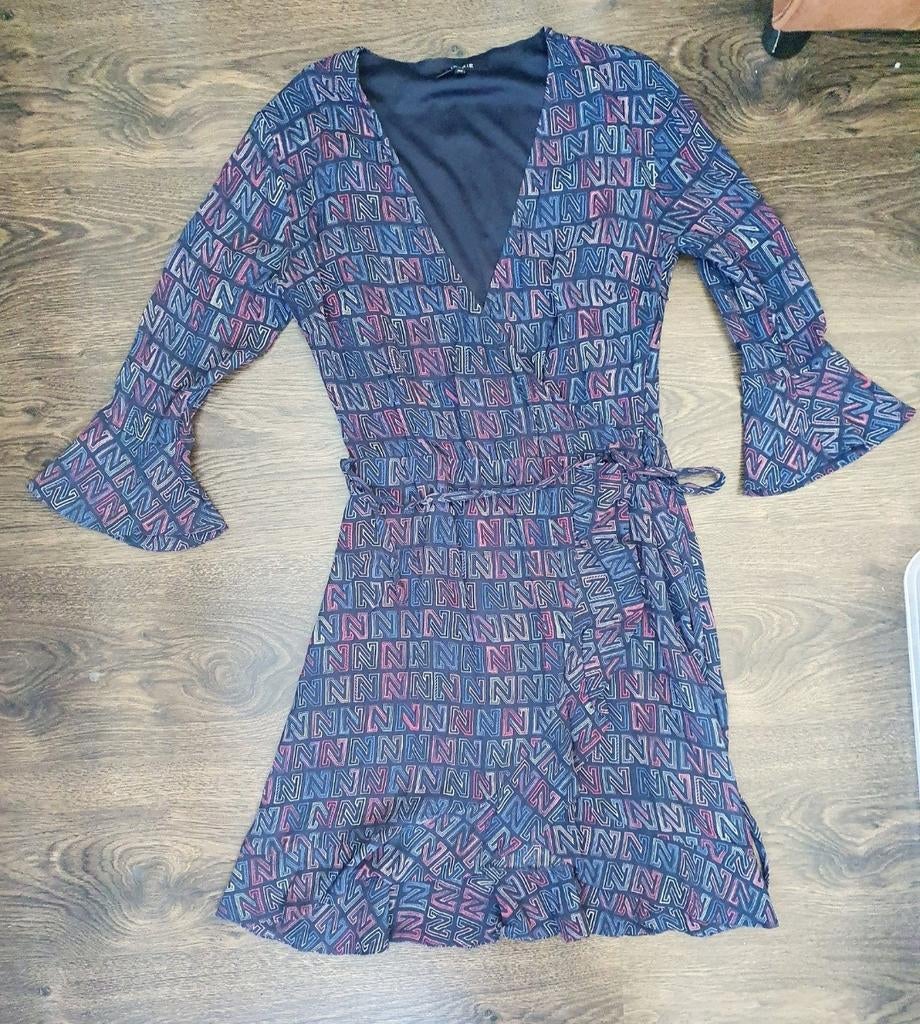 Jurk print Nikkie, Blauw, Ophalen of Verzenden, Zo goed als nieuw, Nikkie