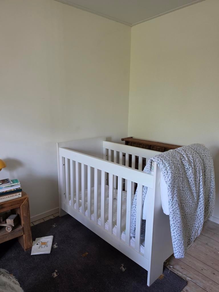 Wit Ledikant voor Baby - gratis ophalen, Kinderen en Baby's, Ophalen, Gebruikt, Ledikant