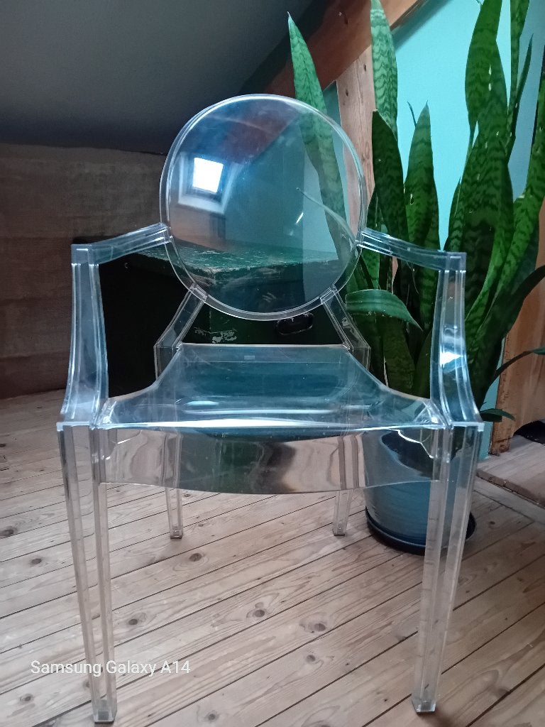 Kartell Design Stoelen, Ophalen