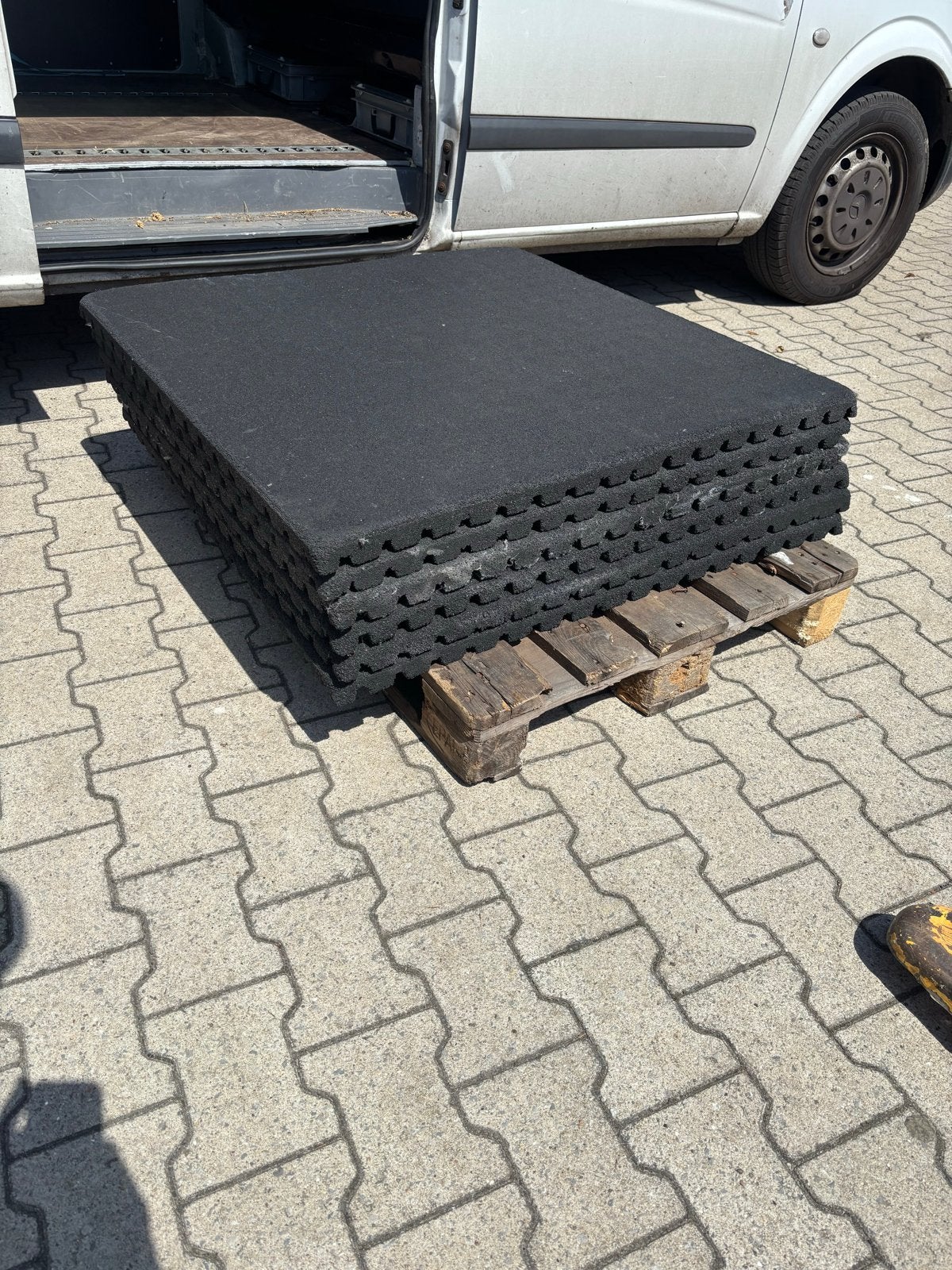 6 rubber tegels, ca. 4 cm dik, Sport en Fitness, Fitnessmaterialen, Ophalen, Gebruikt, Idk, Idk