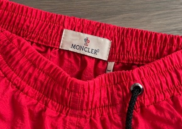 Foto 3 van Moncler Zwemshort Rood Maat L