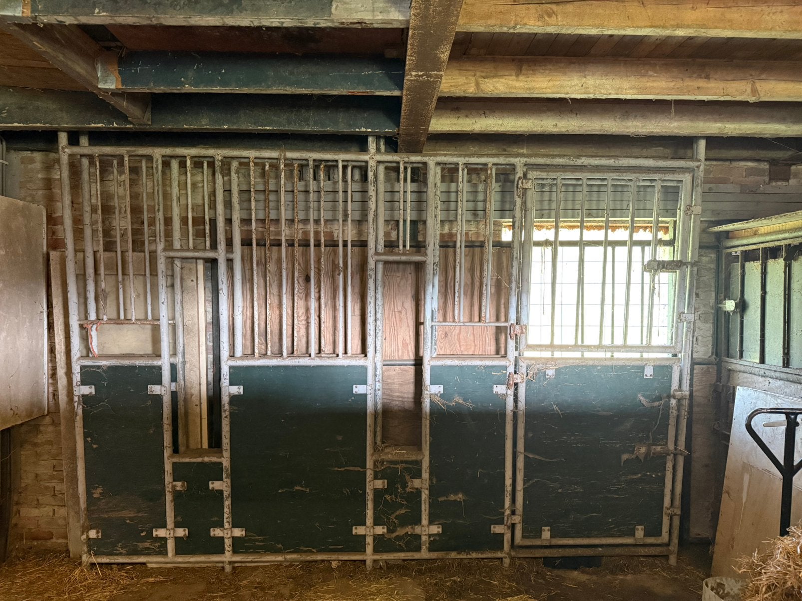 Stevige gegalvaniseerd stalen paardenstal fronten 2x, Stalling, 2 of 3 paarden of pony's