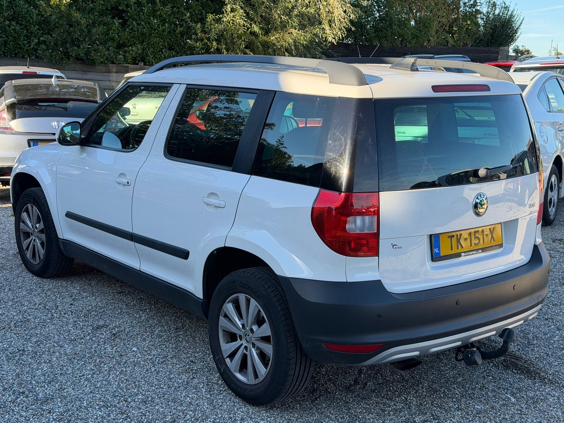 Skoda Yeti 1.2 TSI Comfort Automaat WinterbandenSet Zeer Net, Auto's, Euro 5, Gebruikt, 680 kg, 4 cilinders