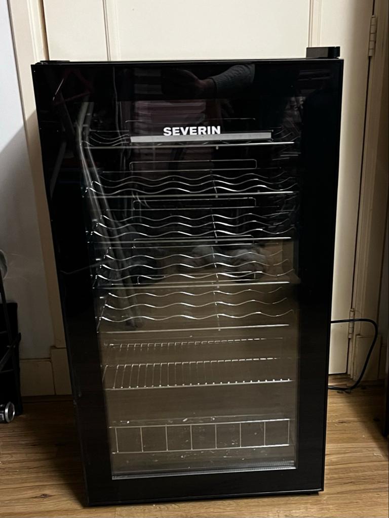 Severin Wijnkoelkast - Energieklasse A, 95L inhoud, Witgoed en Apparatuur, Koelkasten en IJskasten, Ophalen, Zonder vriesvak, Zo goed als nieuw