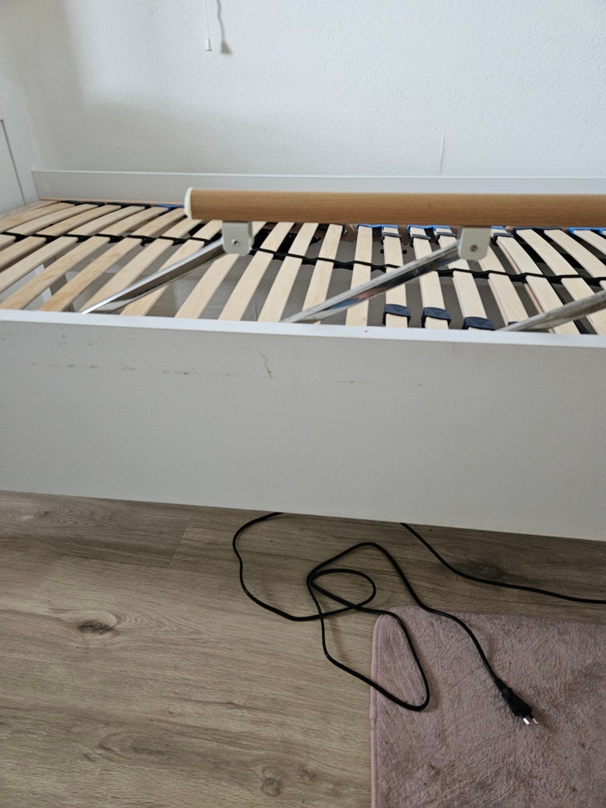 senioren bed, Ophalen, Verstelbaar, 90 cm, Eenpersoons