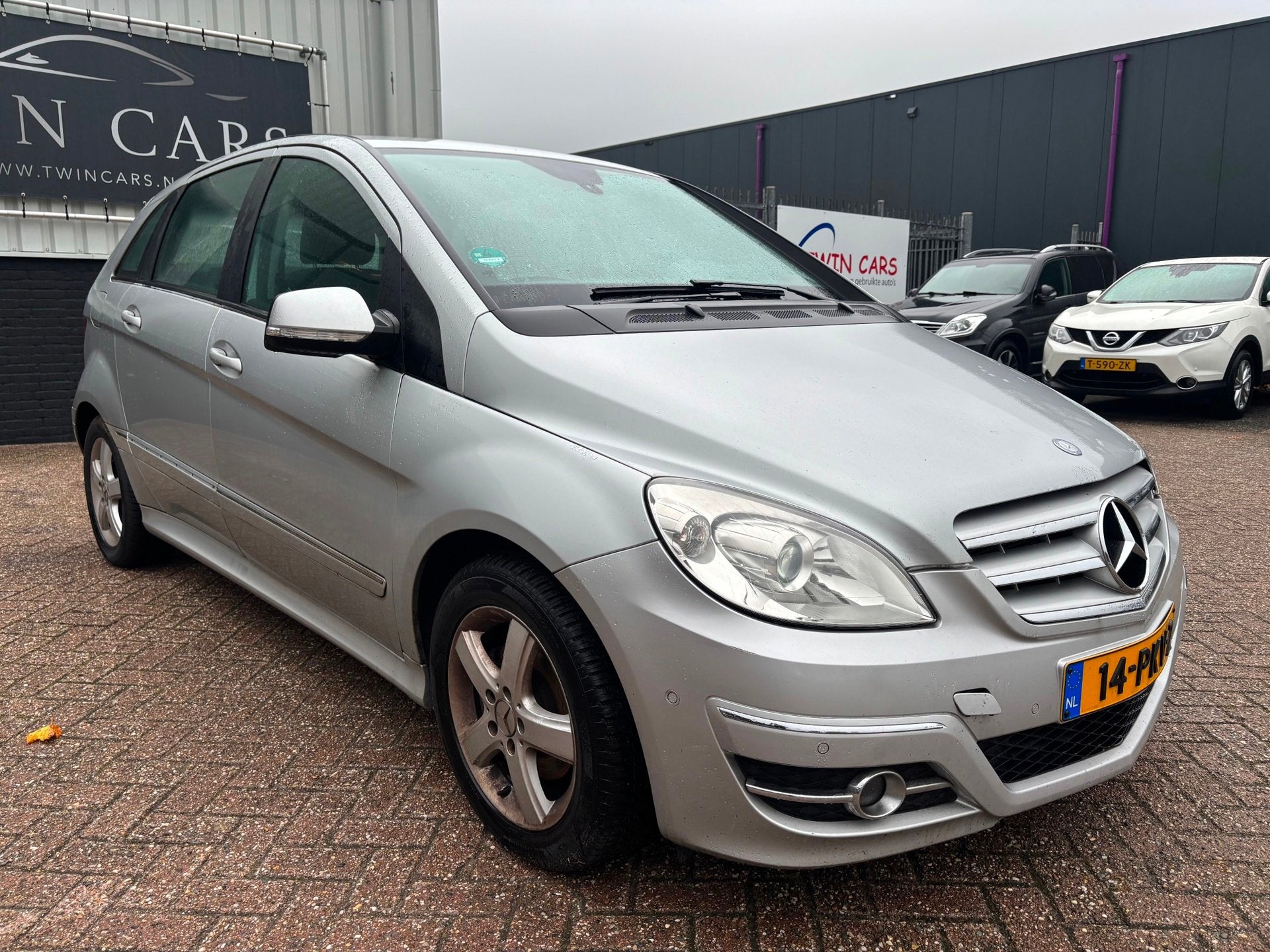 Mercedes-Benz B-klasse 200 Automaat Defect, Auto's, Gebruikt, 4 cilinders, 1290 kg, Bedrijf