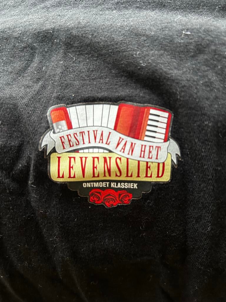 Zwart T-shirt Festival van het Levenslied, Ophalen of Verzenden, Gedragen, Overige maten, Zwart