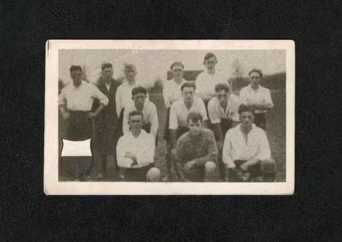 Voetbalplaatje Zuidbroek 1930/1931 (390)., Ophalen of Verzenden, Zo goed als nieuw