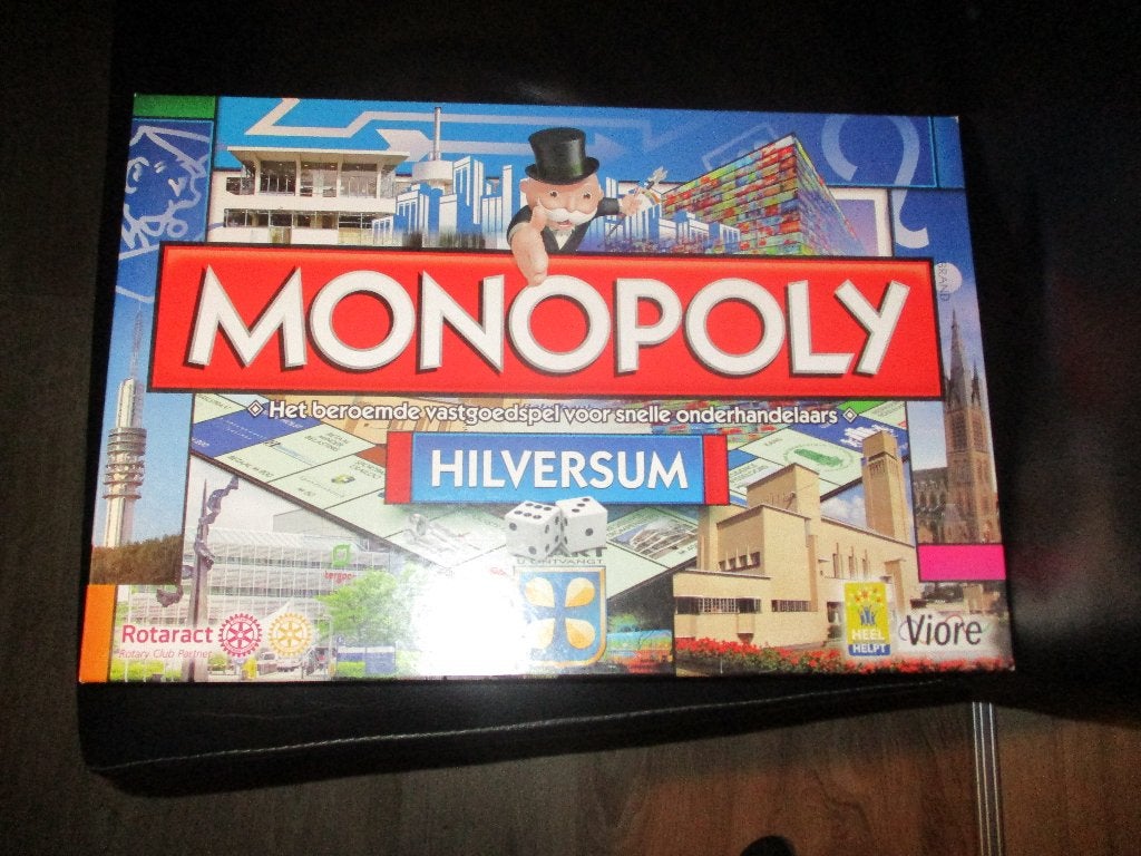 bordspel nieuw Monopoly Hilversum Monopolie 1e editie, Vijf spelers of meer, Ophalen of Verzenden, Nieuw, Monopoly