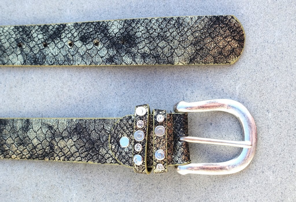 leren damesriem nr. 8676gd / 102 x 3,7 cm in goudkleur, Overige kleuren, Echt leder, Nieuw, Tailleriem