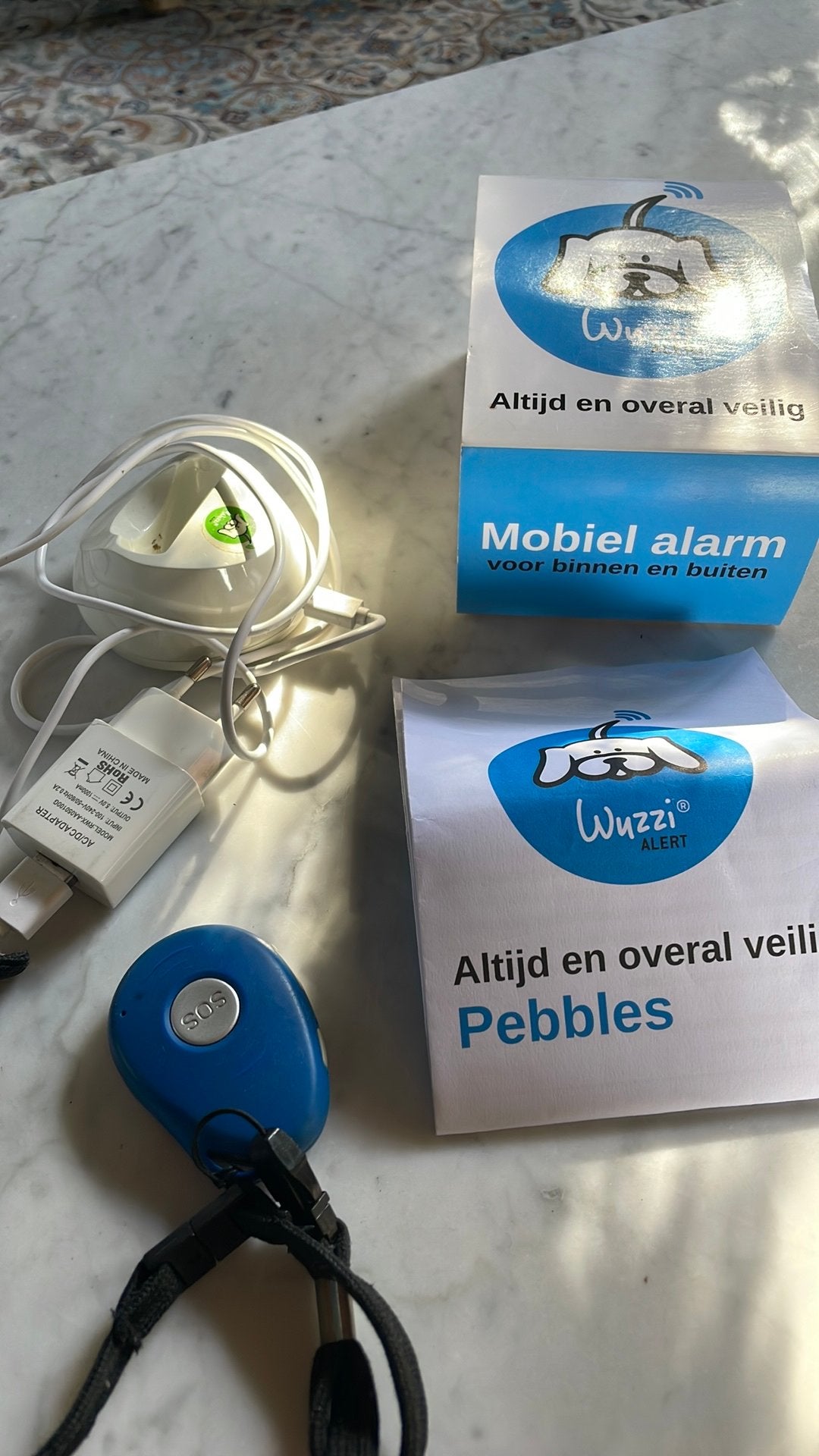Wuzzi pebbles, alarmknop ouderen, Ophalen of Verzenden, Zo goed als nieuw, Overige typen