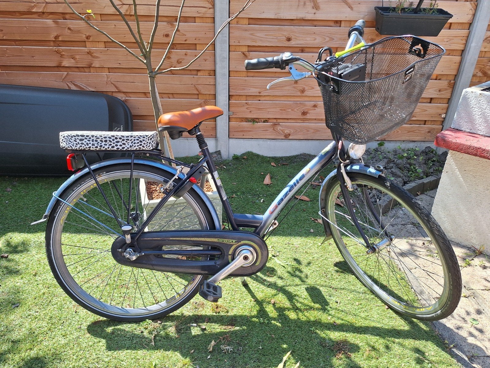 Gazelle fiets - 26 inch met mand en achterzitje, Ophalen