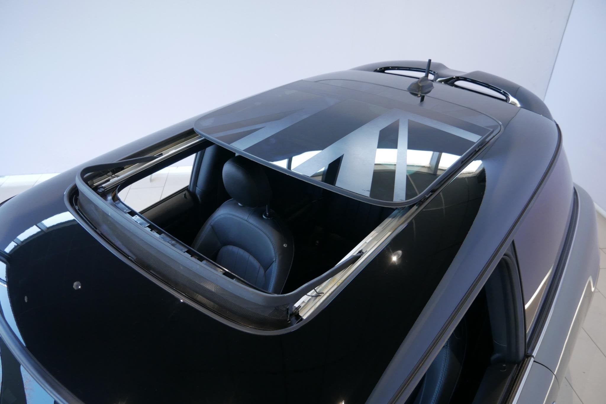 MINI 3-Deurs 2.0 Cooper S Knightsbridge Edition *Automaat*Na, 1998 cc, Gebruikt, 4 stoelen, Origineel Nederlands