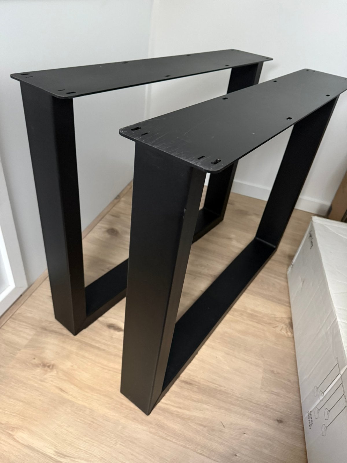 Set van zwarte, stalen tafelpoten, Huis en Inrichting, Ophalen, Zo goed als nieuw, Rond, 50 tot 100 cm