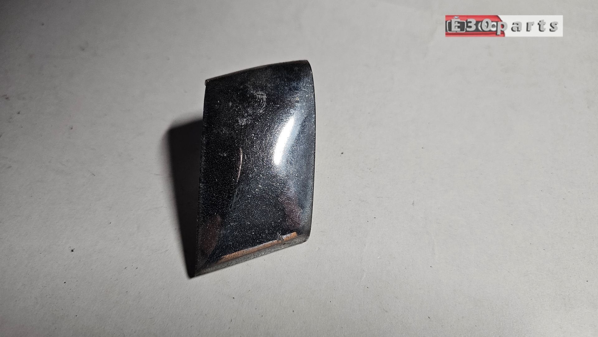 Voorbumper afdekkap chrome links  BMW 3-serie E30 Type 1 511, Auto-onderdelen, Gebruikt, -, Voor, Ophalen of Verzenden