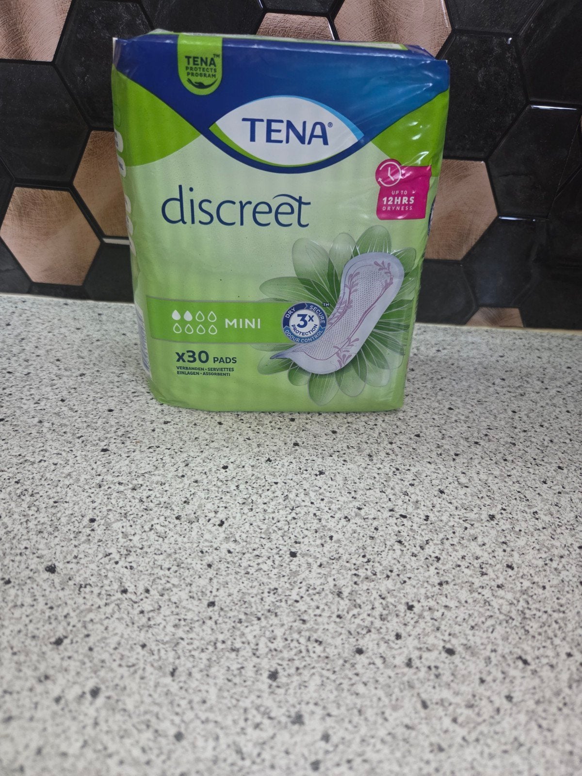 Tena, Ophalen