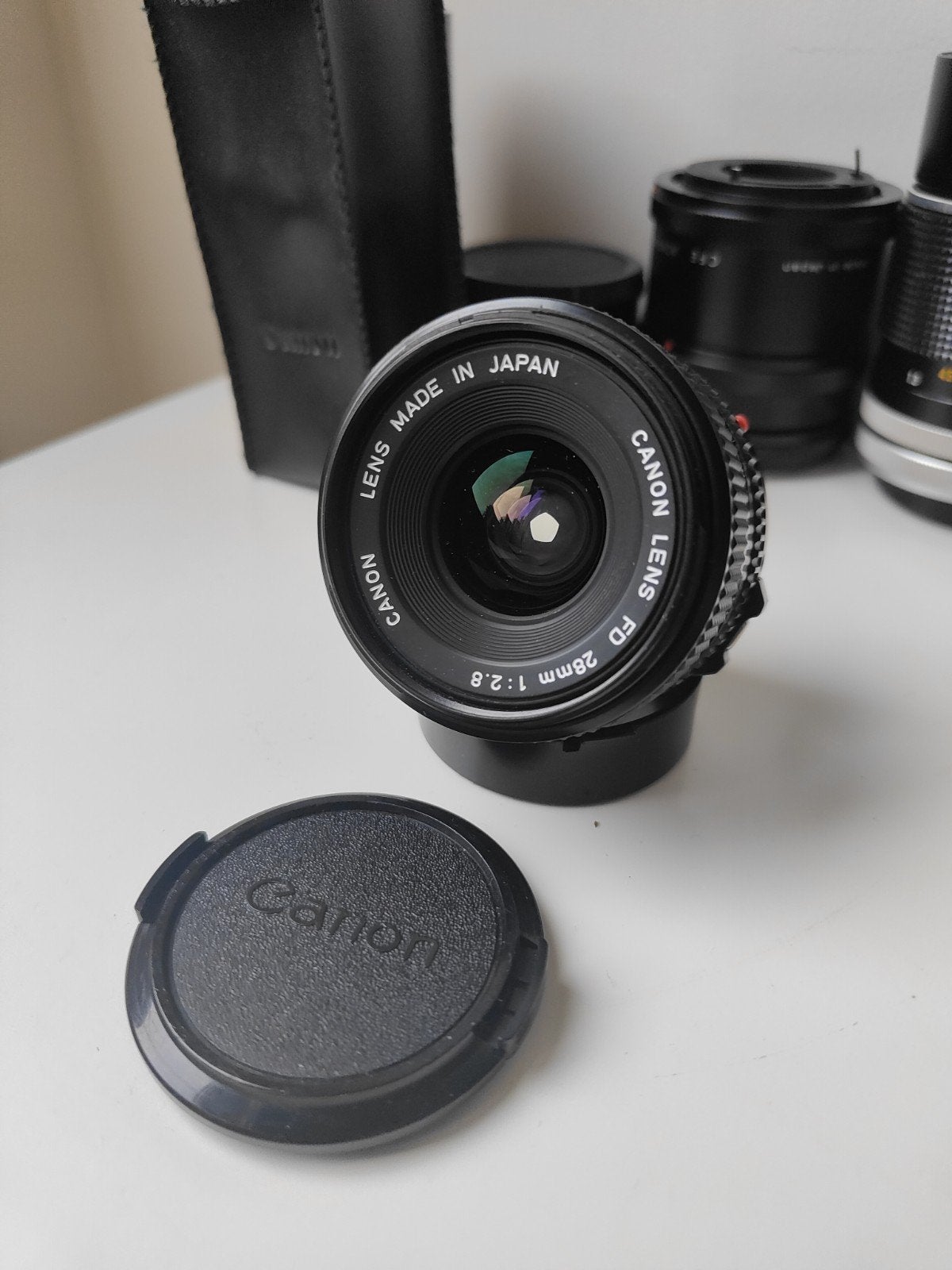 Canon FD lenzen lens  (28mm, 135mm) en Power Winder A, Gebruikt, Canon, Canon FD, Groothoeklens