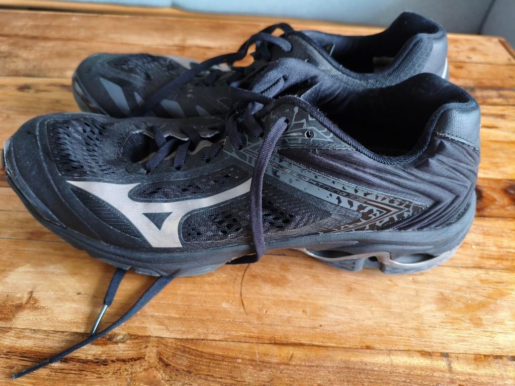 Mizuno Wave Lightning Z5 46, Kleding | Heren, Schoenen, Mizuno, Ophalen of Verzenden, Gedragen, Sportschoenen