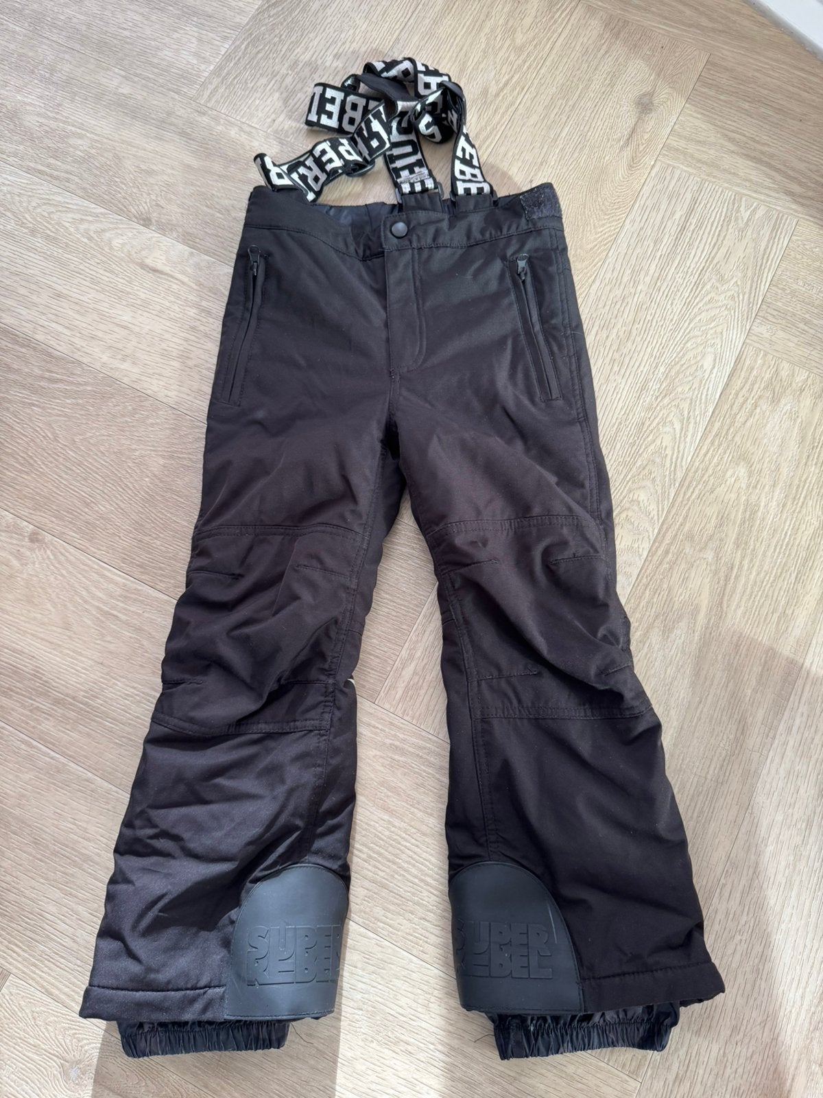 Skibroek Super Rebel zwart maat 116, Ophalen of Verzenden, Zo goed als nieuw, Jongen of Meisje, Broek