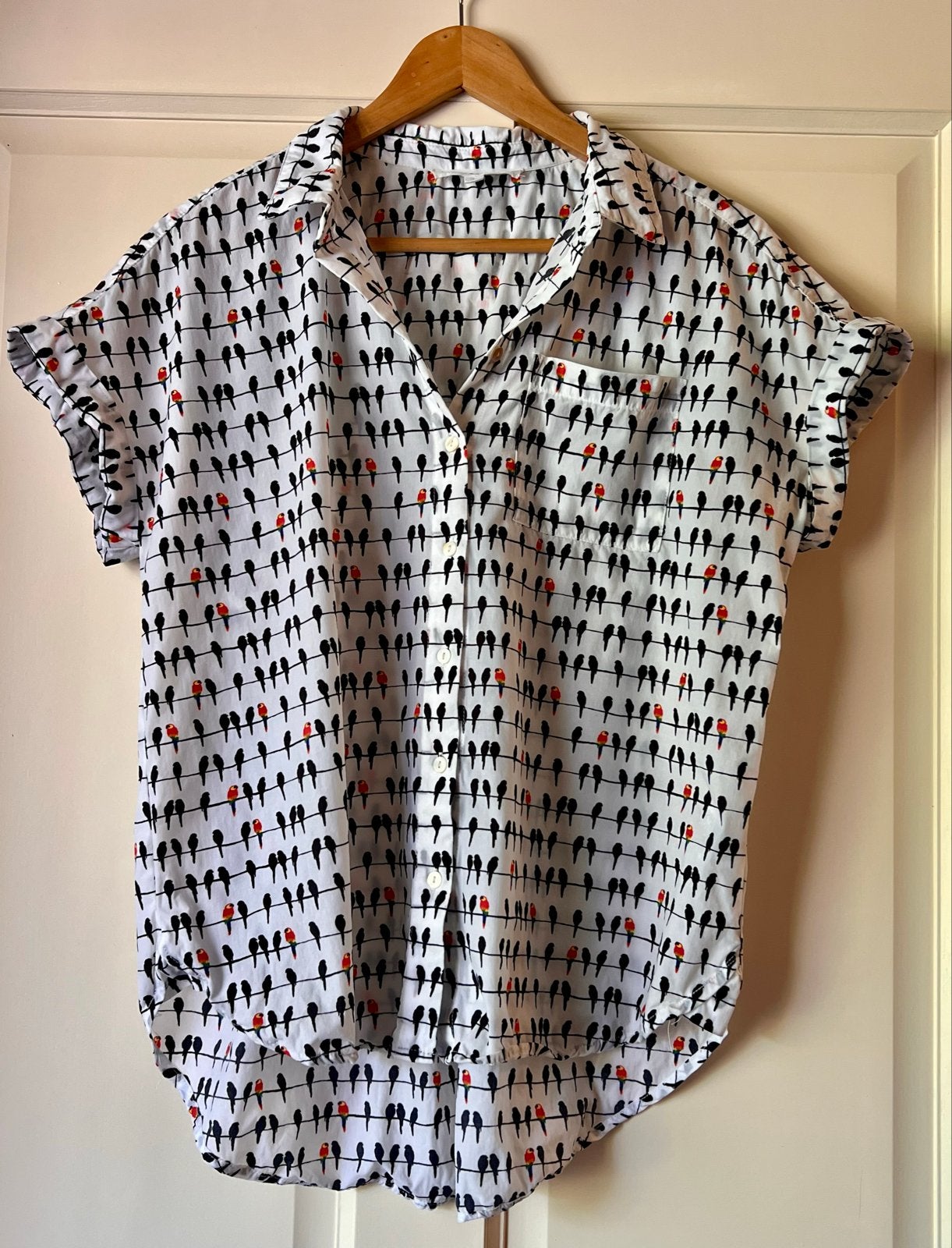 Zomerse blouse met papegaaien-print, Ophalen of Verzenden, Zo goed als nieuw, Maat 38/40 (M), Wit
