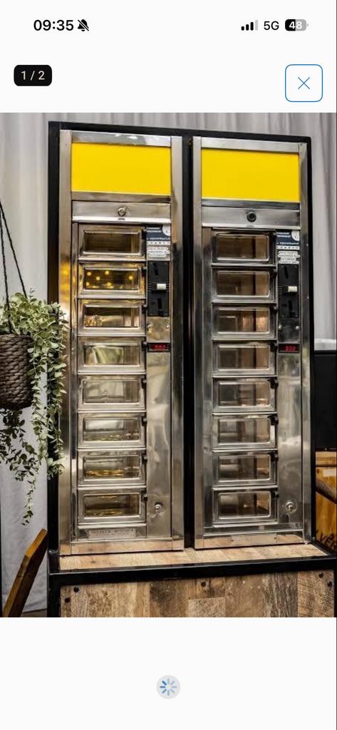 Trekmuur snackwand automaat €1500 per stuk- perfecte staat, Verzamelen, Automaten | Overige, Ophalen of Verzenden