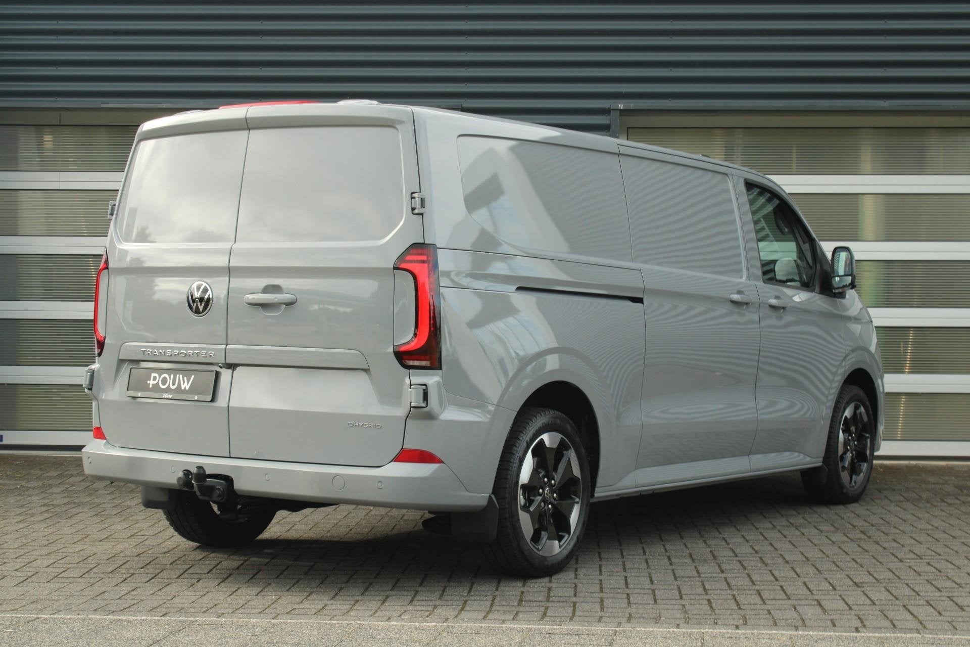 Volkswagen Transporter 2.5 eHybrid 233pk AUT L2H1 30 Bulli |, Automaat, 12 maanden, Euro 6, 4 cilinders