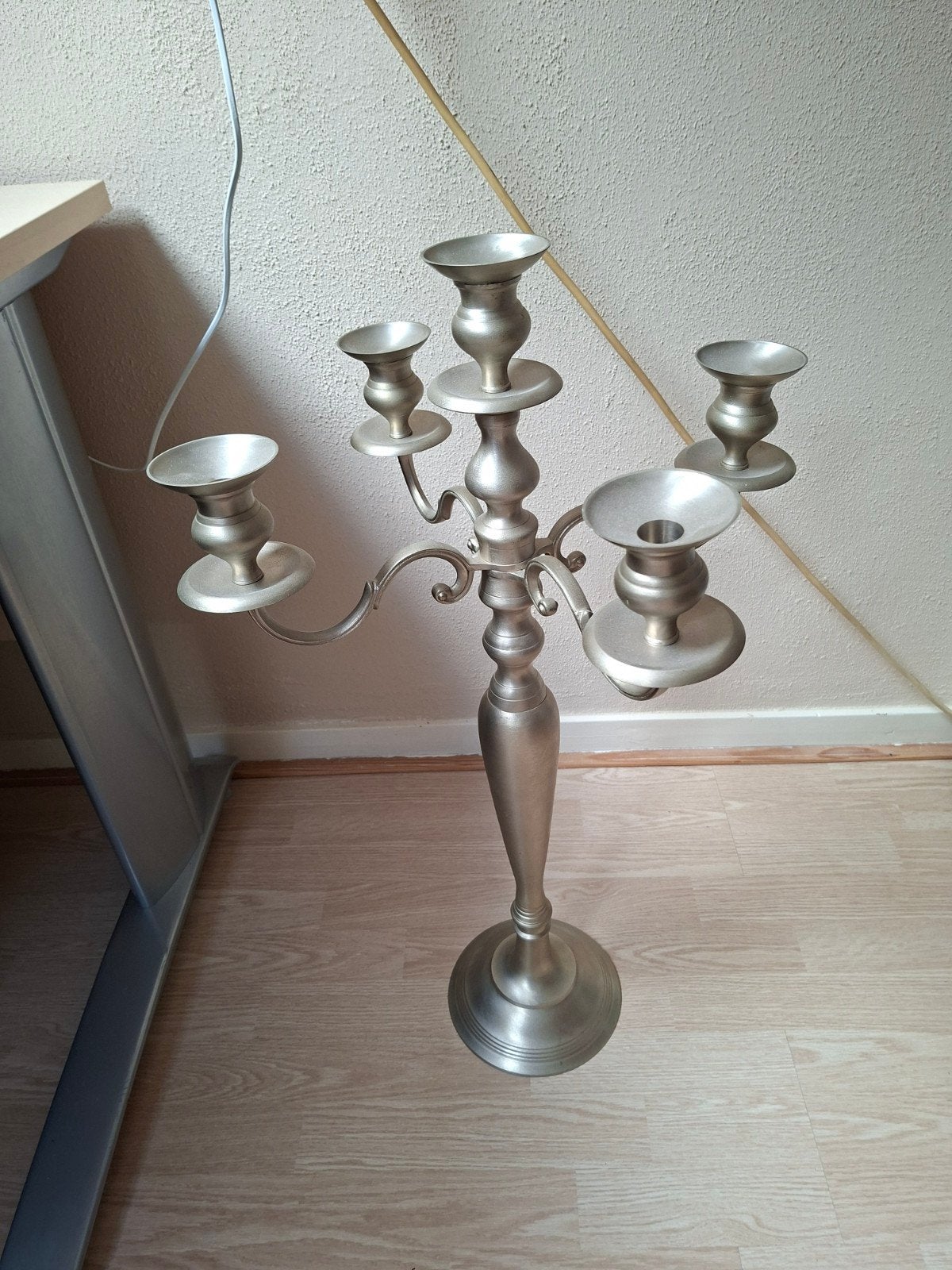 Grote 5-armige kandelaar, zilverkleurig metaal, Ophalen of Verzenden, Overige materialen