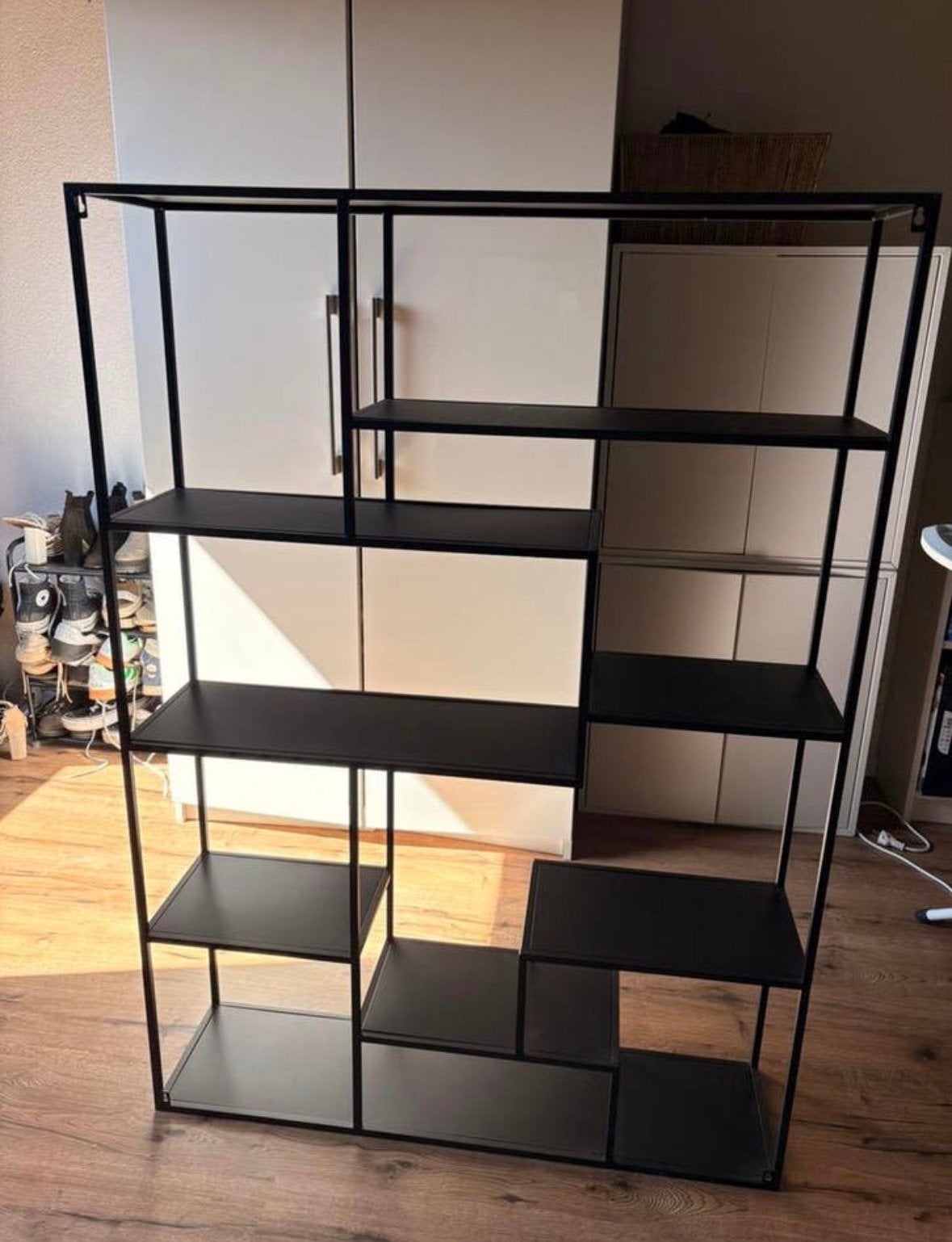 Zwart Metalen Boekenkast, Ophalen, Met plank(en), 100 tot 150 cm, 100 tot 150 cm